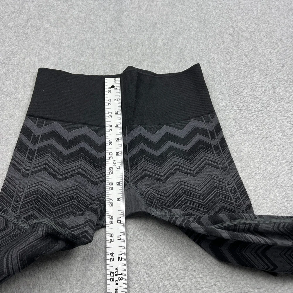 Lululemon Ebb To Street Pant Womens 6* Black Gray Chevron Yoga Leggings W5G17S